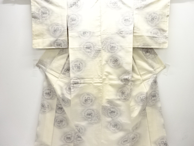 絵皿に草花模様織り出し手織り紬着物